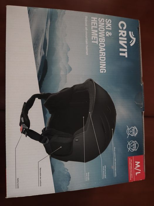 Чисто нова ски каска M/L