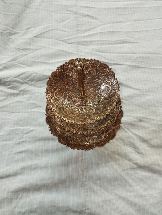 Фруктовница-Конфетница. Индийская бронза. Ручная работа.