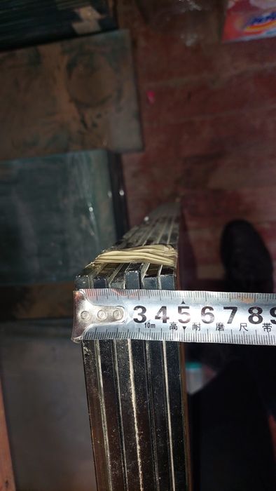 Продам Стекло Толстостенное.