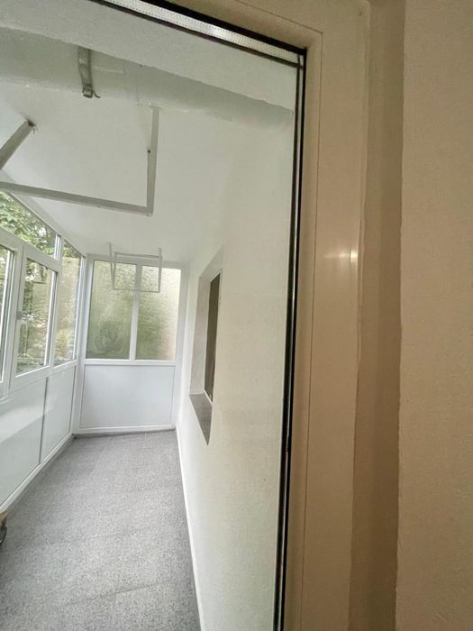 Inchiriez apartament 3 camere