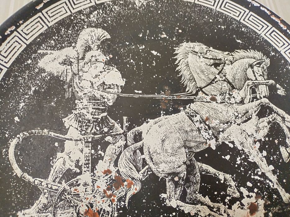 Оригинална старинна керамична чиния с Гръцката митология