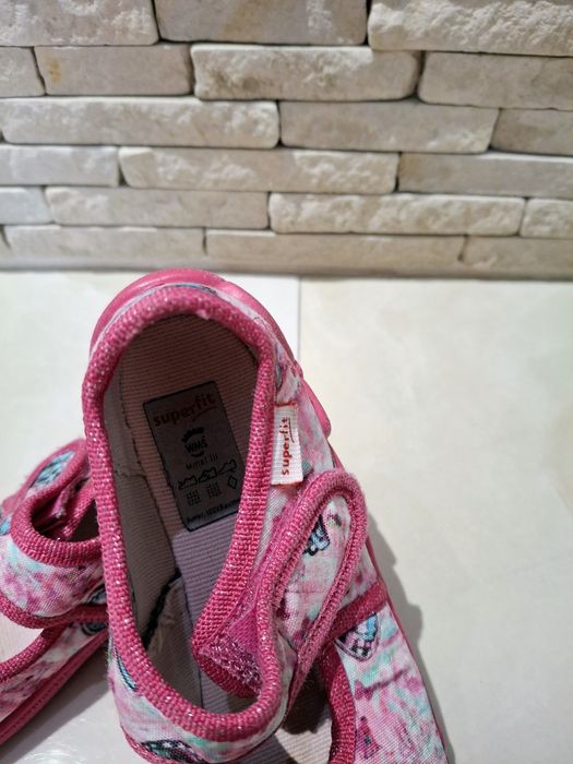 Пантофи за момиче Superfir 27