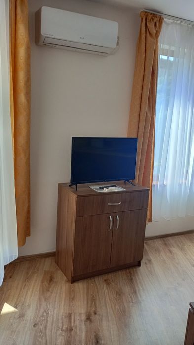 Дава се под наем Двустаен апартамент в Русе, Възраждане - 70 кв.м за 357 € - Снимка #4