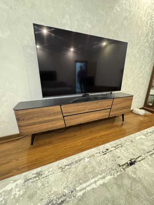Журналний стол и тв тумба