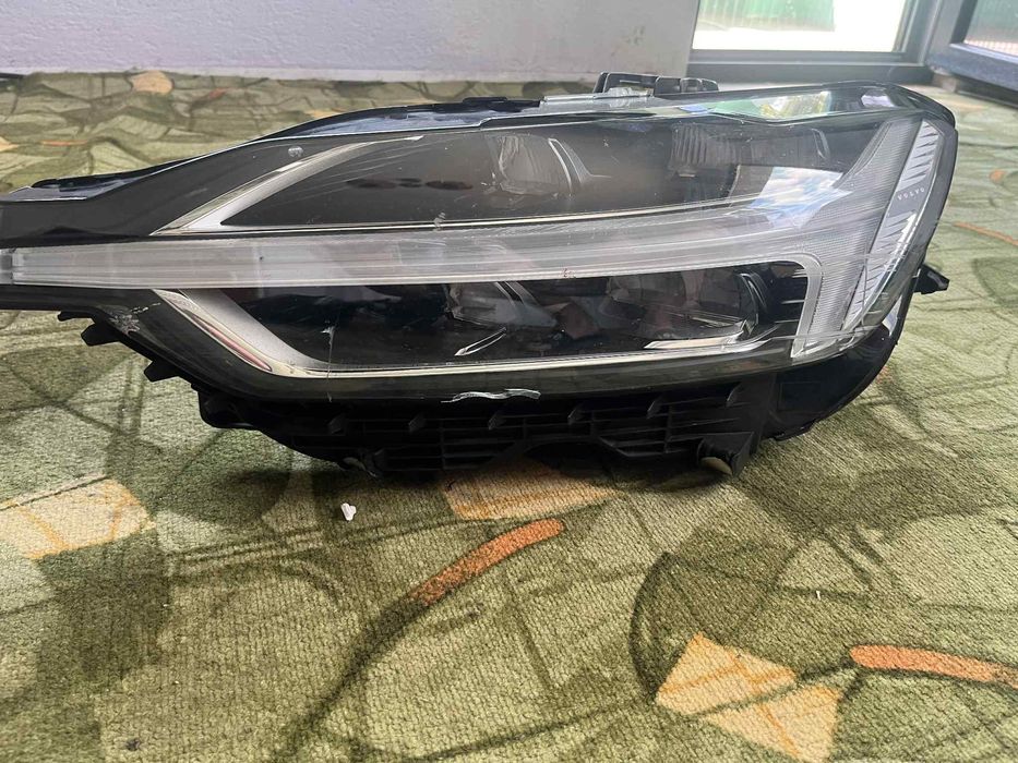 Фар за Волво Volvo xc60 2 led
