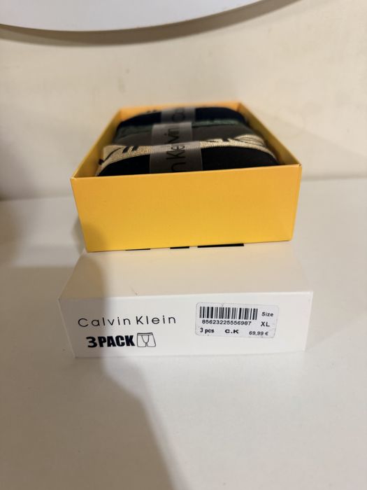 Boxeri calvin kelin marimi L, XL , XXL