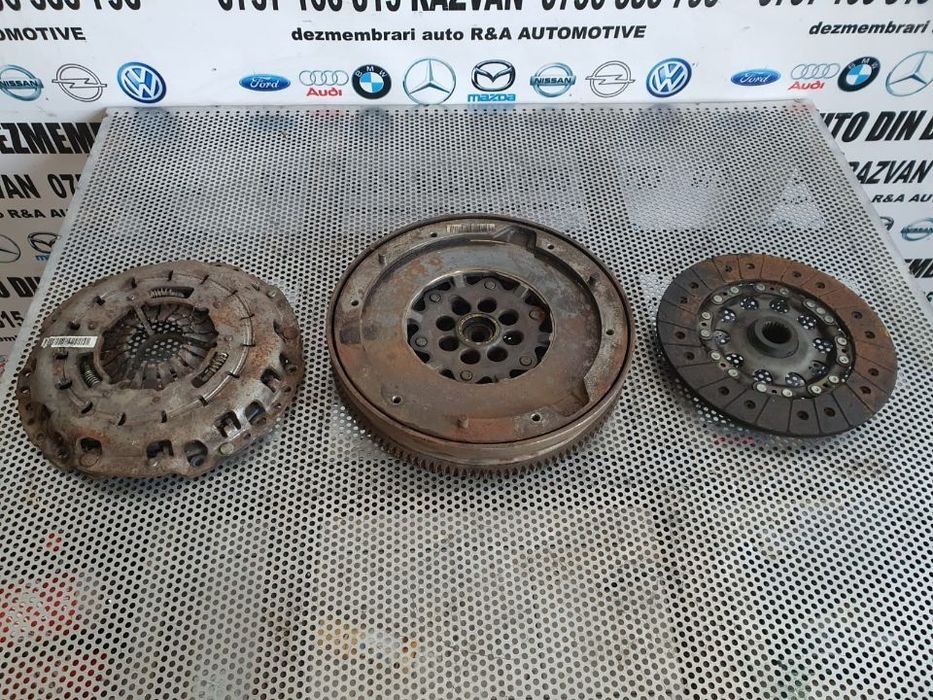 Kit Ambreiaj Volanta Masa Dubla BMW E90 E91 E87 E60 E61 F10 2.0 Diesel Motor N47