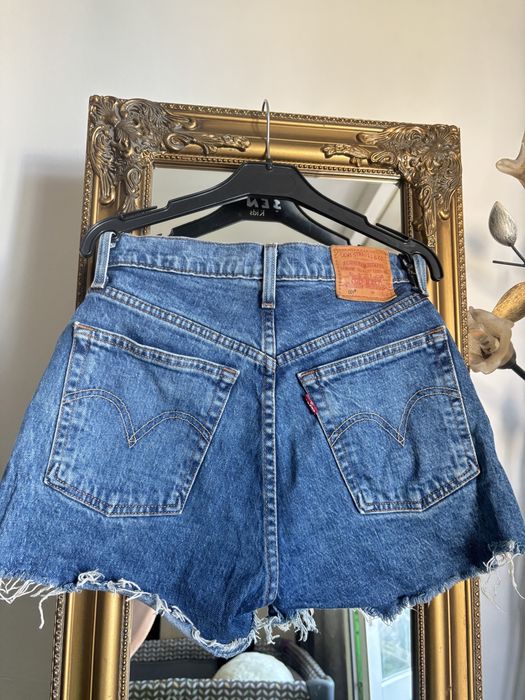 Blugi scurti levi’s