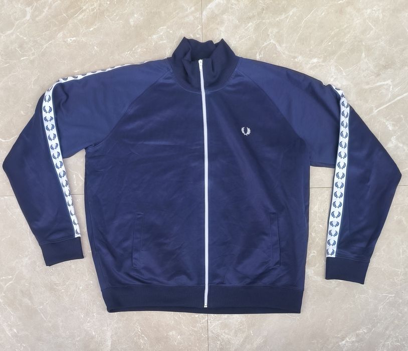 Fred Perry размер 2XL