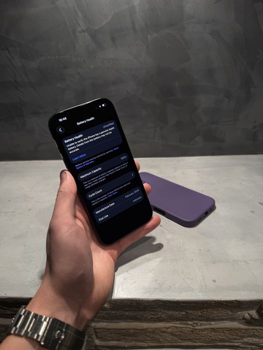 КАТО НОВ Iphone 16 Pro, 100% батерия
