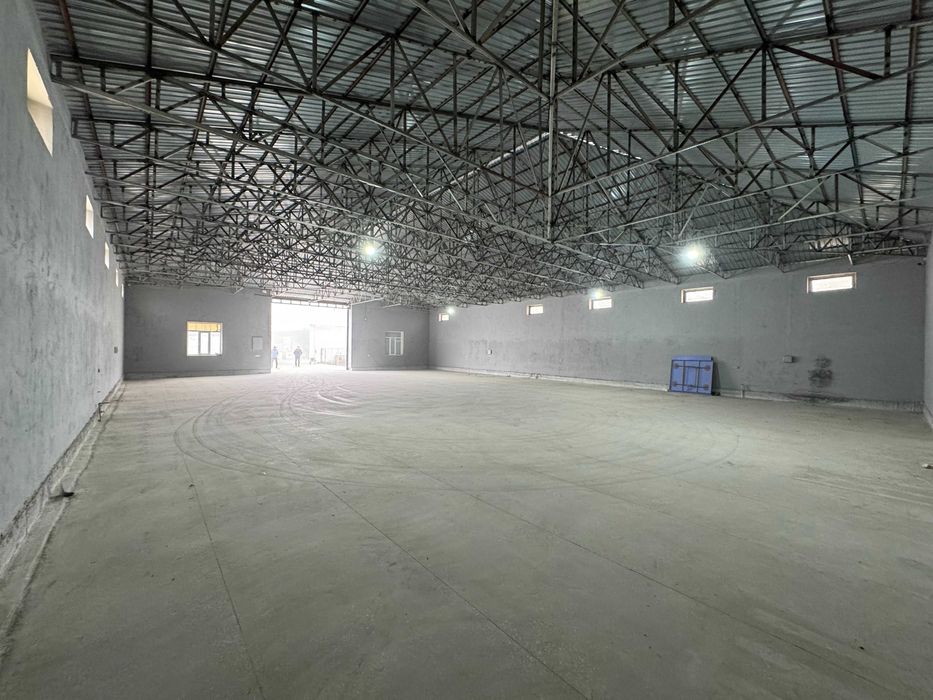 Коммерческое помещение вместе со складом для малого и большого бизнеса