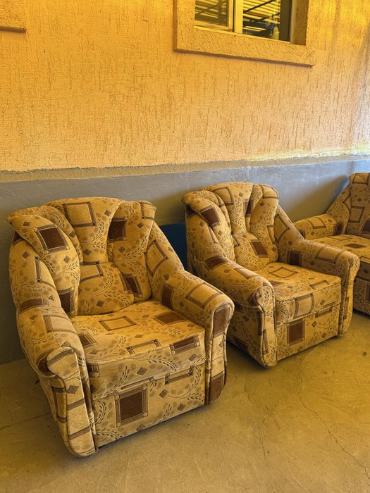 Продаю срочно на 10 тыс все вместе