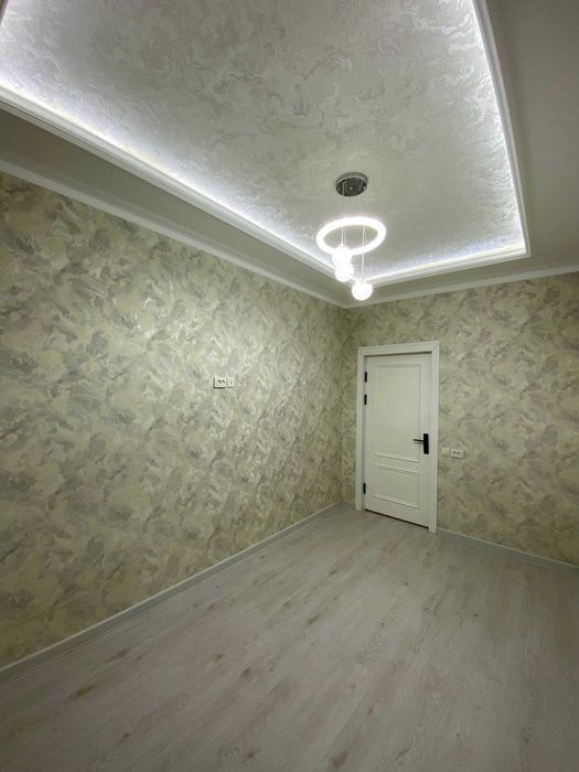 Срочно продается 1,4-сотик 5-х комн участка в Сергели  строител