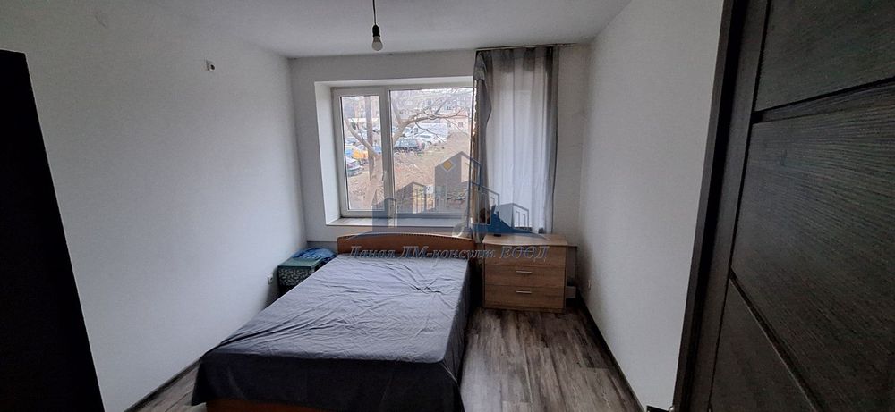 Продава се Тристаен апартамент в Шумен, Център - 78 кв.м за 1471 €/кв.м - Снимка #3