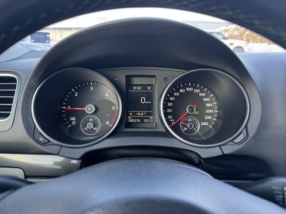 Продавам VW Golf 6