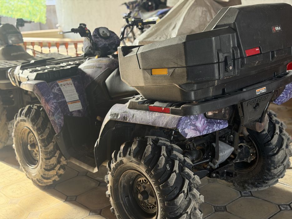 Продам квадроцикл Polaris 500