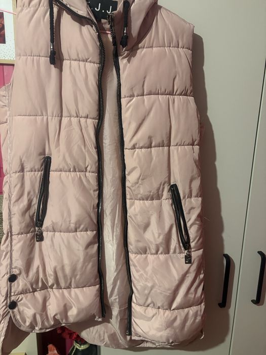 Дамски дълъг елек цвят пудра