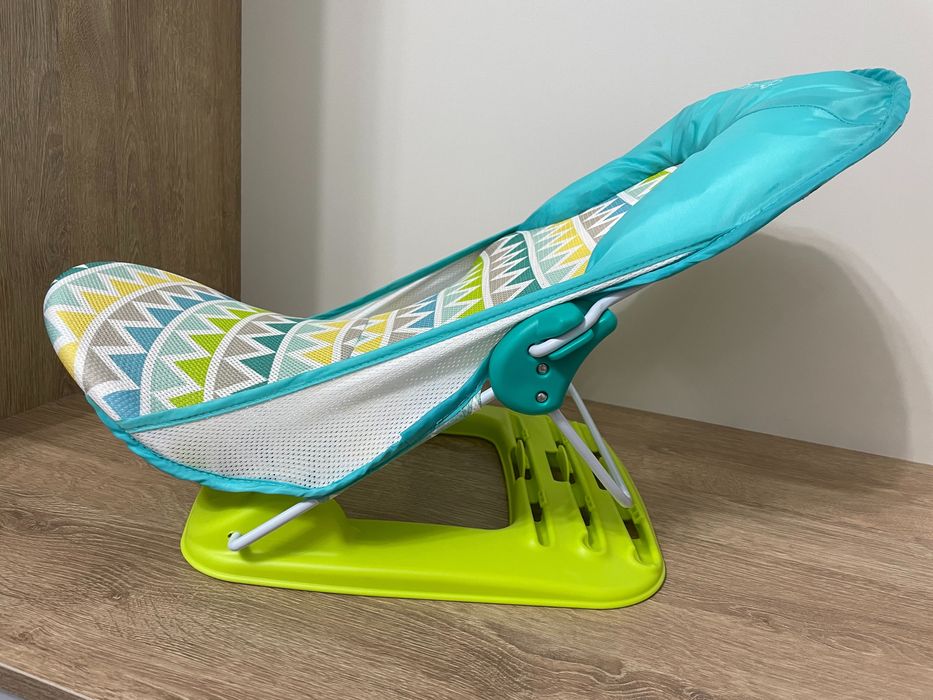 Шезлонг для купания