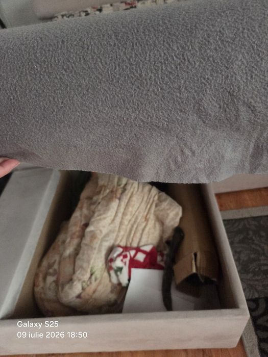 Colțar extensibil Rosini cu tetiere reglabile (Necesită reparație/curățare)
