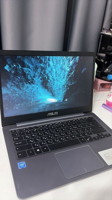 Продам ноутбук ASUS