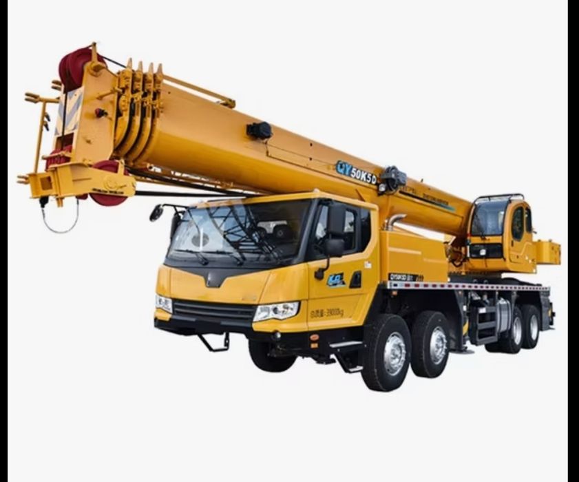 Янги XCMG 50 тонналик автокранларимиз чегарага етиб келди