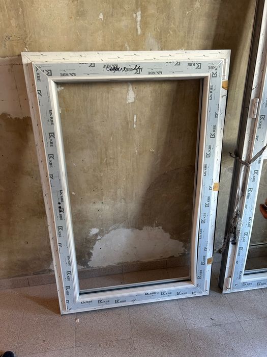 Дограма, прозорец и врата