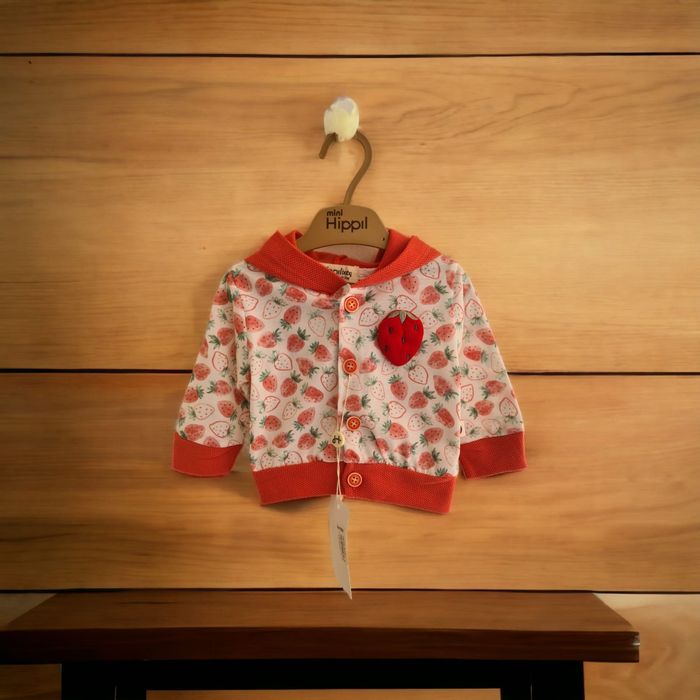 Costum bebe capsunica