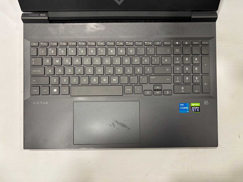 Геймърски лаптоп Intel Core i5 11400H, RTX 3050 Ti 4GB, 16GB ram