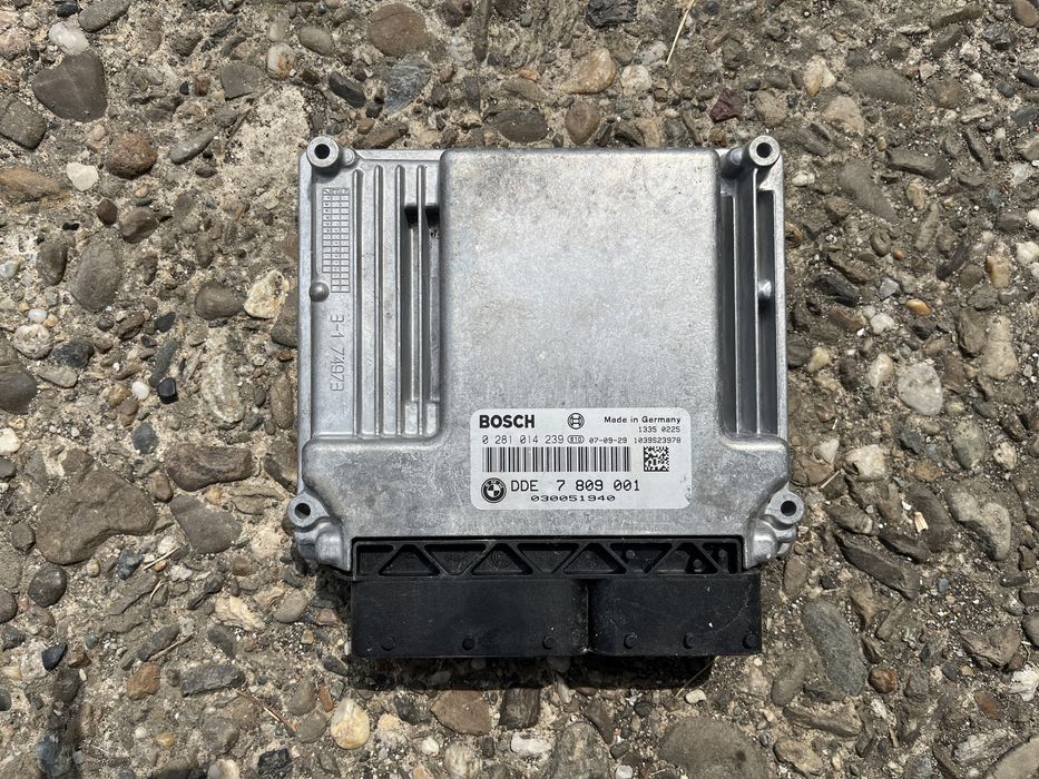 Calculator motor / ECU motor BMW Seria 1 3 5 E82 E87 E90 E91 E92 E60