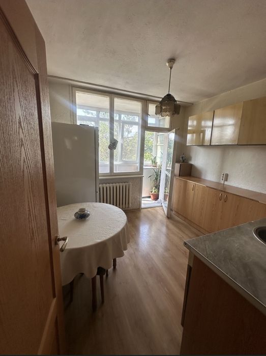 Монолитен апартамент за продажба в гр.Казанлък