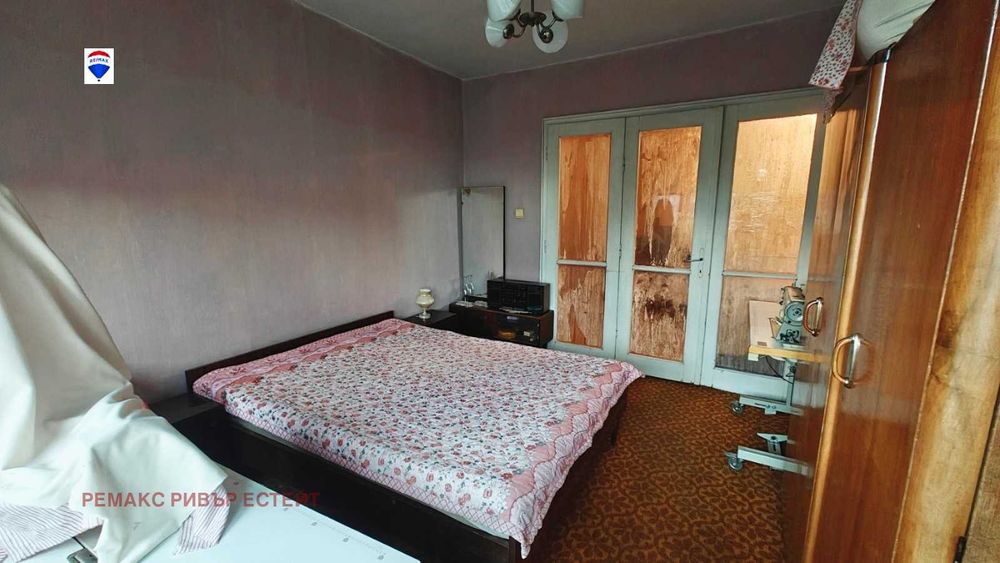 Продава се Четиристаен апартамент в Русе, Здравец - 99 кв.м за 613 €/кв.м - Снимка #5