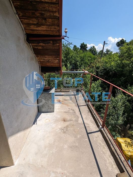 Вила с панорамна гледка в Тревненския балкан