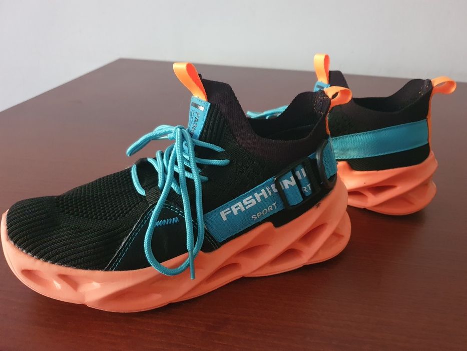 Pantofi sport,  ușori   mărimea 37