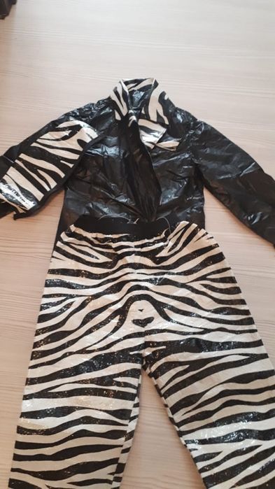 Костюм салафан 4,5 жаска