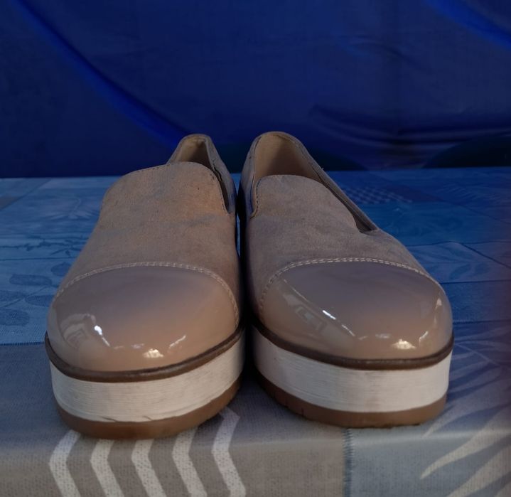 лоферы фирменные  39