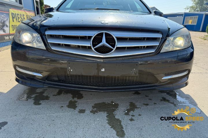 Bara fata AMG culoare 197 Negru Obsidian Mercedes-Benz C-Class W204/S