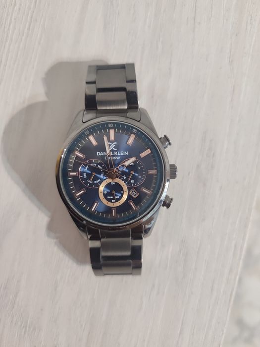 Продам Часы Daniel Klein