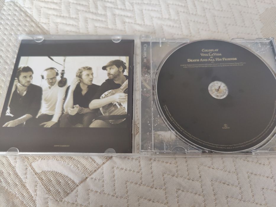 Coldplay viva la vida or death and all his friends CD