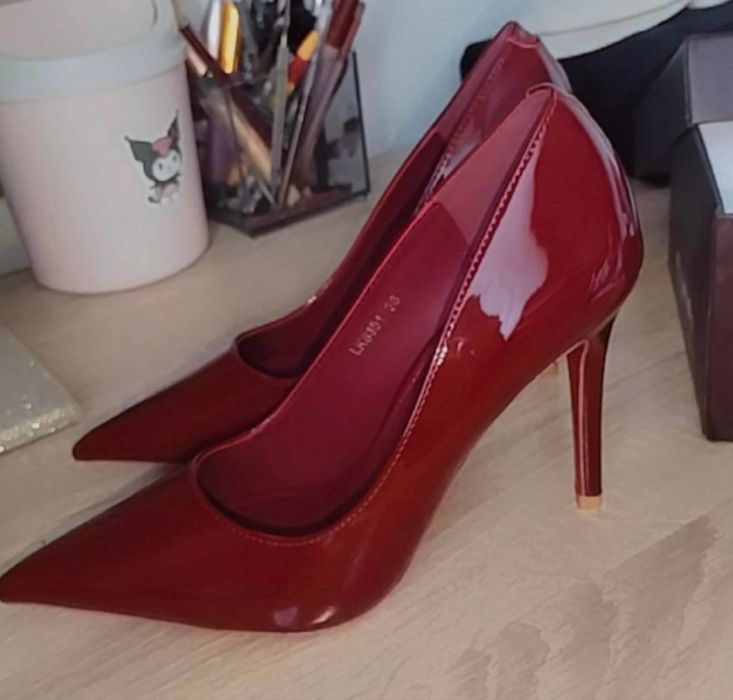 Женские туфли 38р