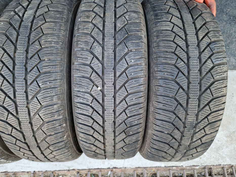 Anvelope 195/60R16 marca Semperit, M +S ,DOT 2020