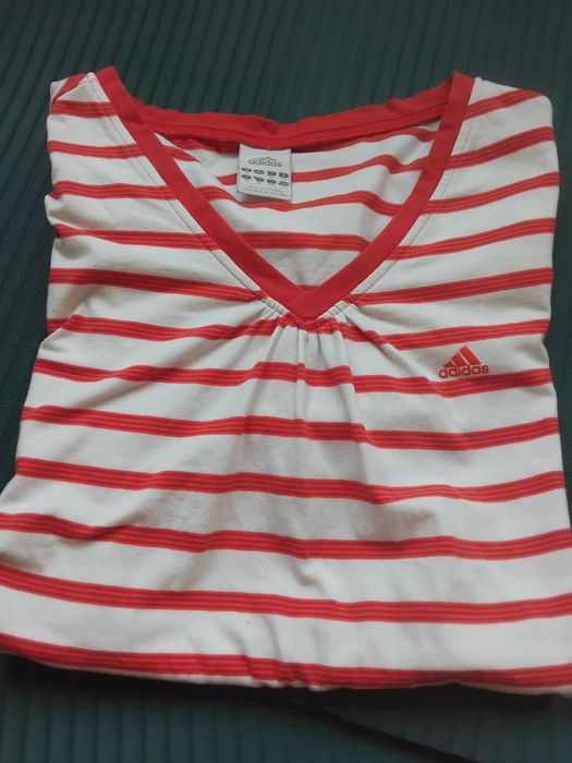 Adidas 100% оригинална дамска тениска