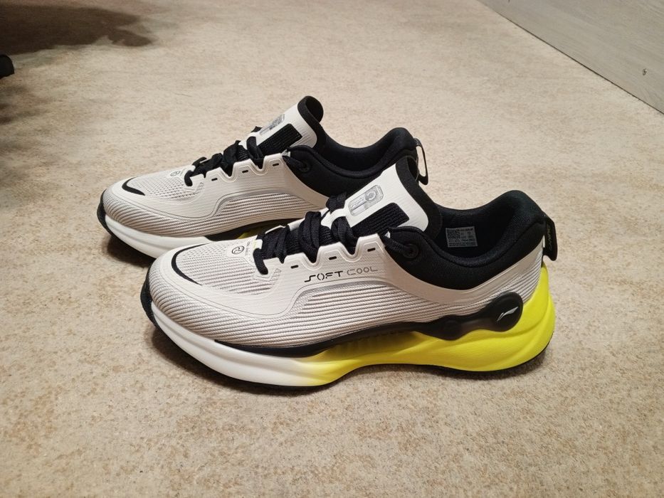 Новые кроссы Li ning, 45-46 размер, оригинал