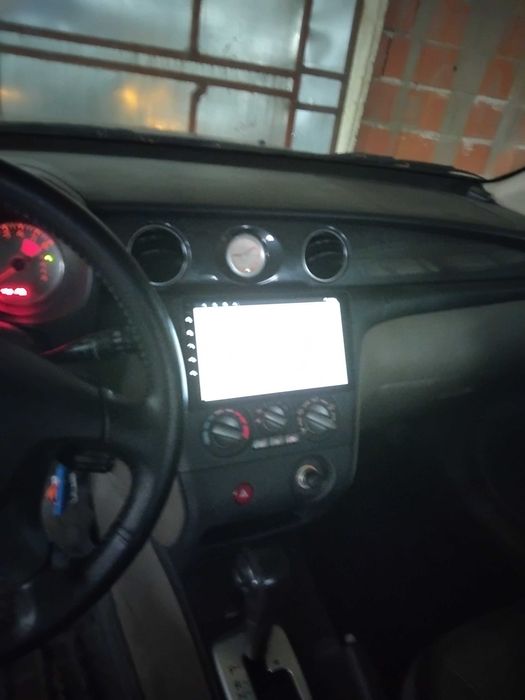 Мицубиши  олтлендър