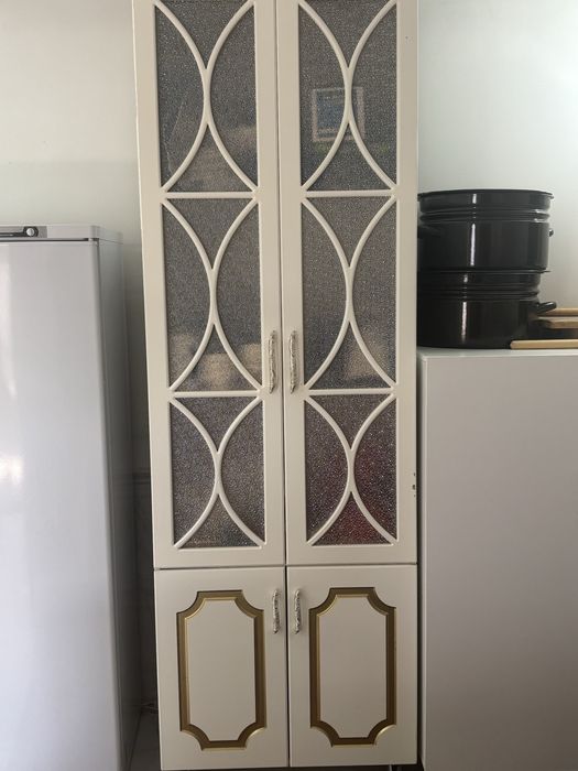 Продается 2 шкафа