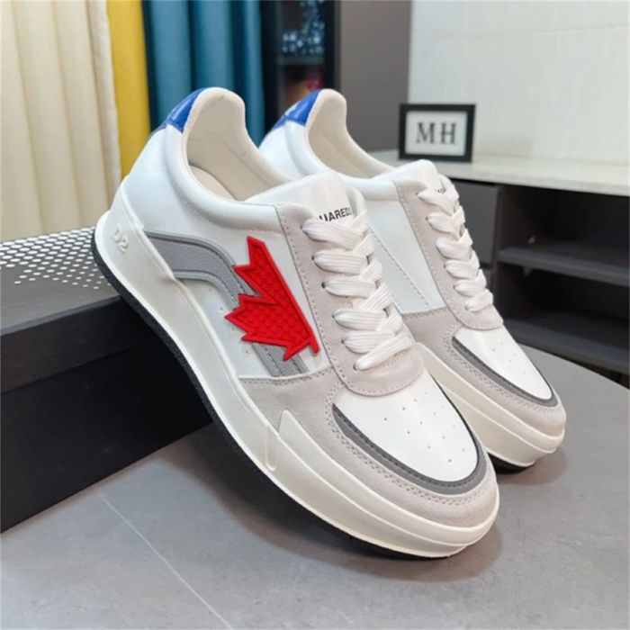 D2 Maple Leaf Sneaker