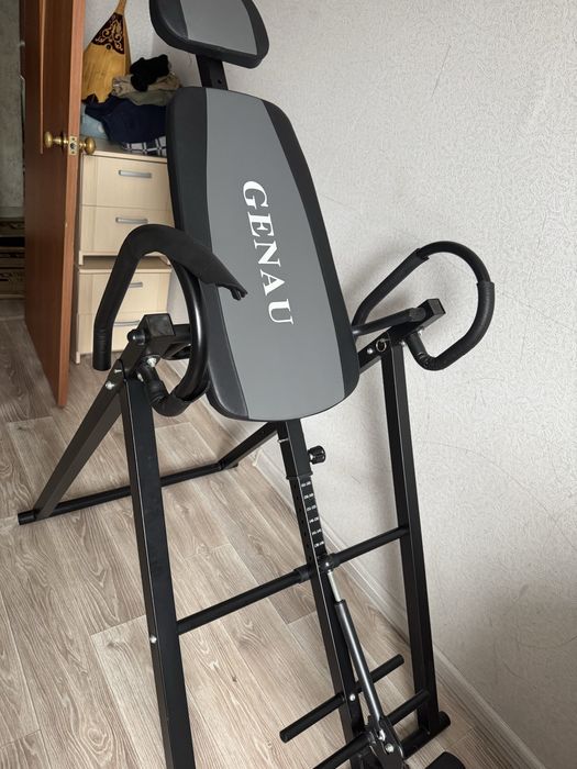 Продаются стол инверсионнный