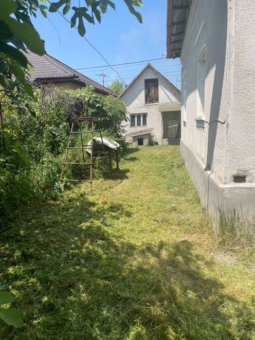 De vânzare în RamnicuValcea Casă / Anexe + Teren 4800M