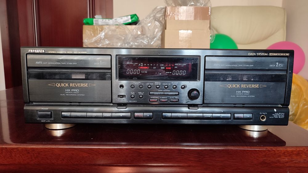 Продам двухкассетную деку AIWA