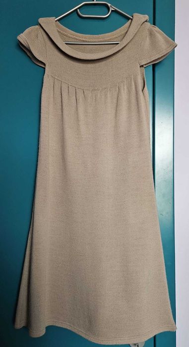 6 различни рокли(черно-бяла, бежава, леопардова, шарена, розова, сива)