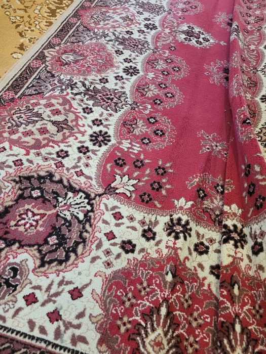 Ковёр шерстяной продам